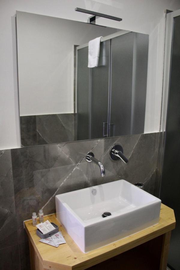 Hotel Be Italian Flat Sanfelice à Naples Extérieur photo