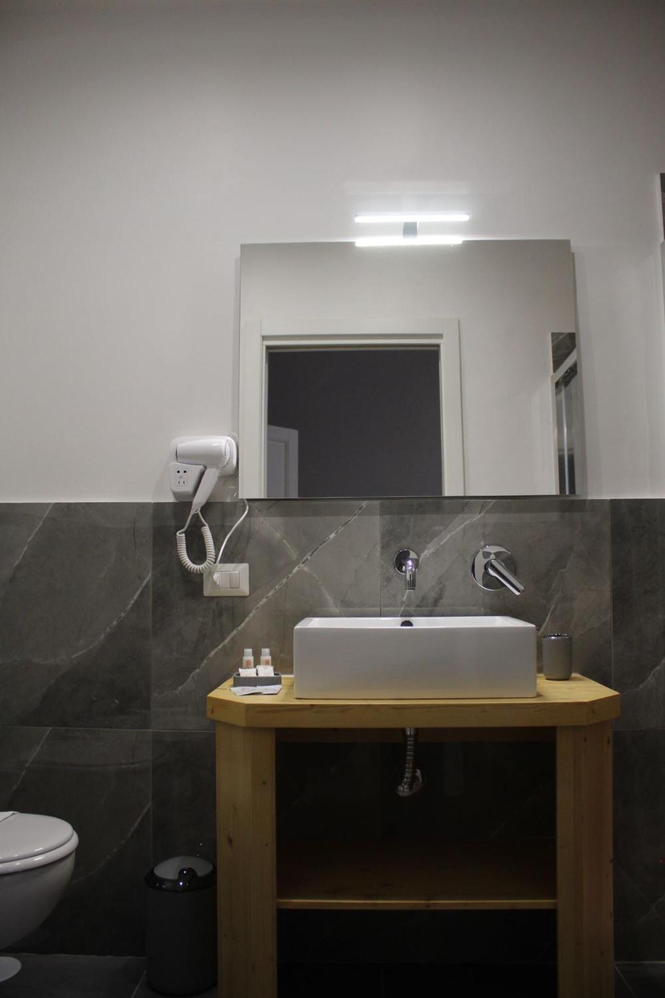 Hotel Be Italian Flat Sanfelice à Naples Extérieur photo